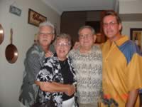 johnb_wanita_weizer_and_david_01.jpg (104kb)