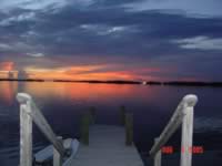 keys_sunset_dock_03.jpg (62kb)