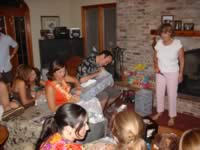 kelly_and_diego_gifts_01.jpg (119kb)