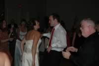 kelly_and_diego_dancing_02.jpg (44kb)