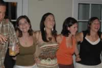 dancing_08.jpg (50kb)
