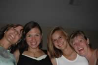 marylaura_kelly_lynn_and_becca_02.jpg (38kb)