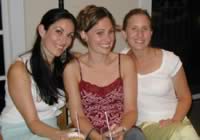 valley_marni_and_nicole_001.jpg (78kb)
